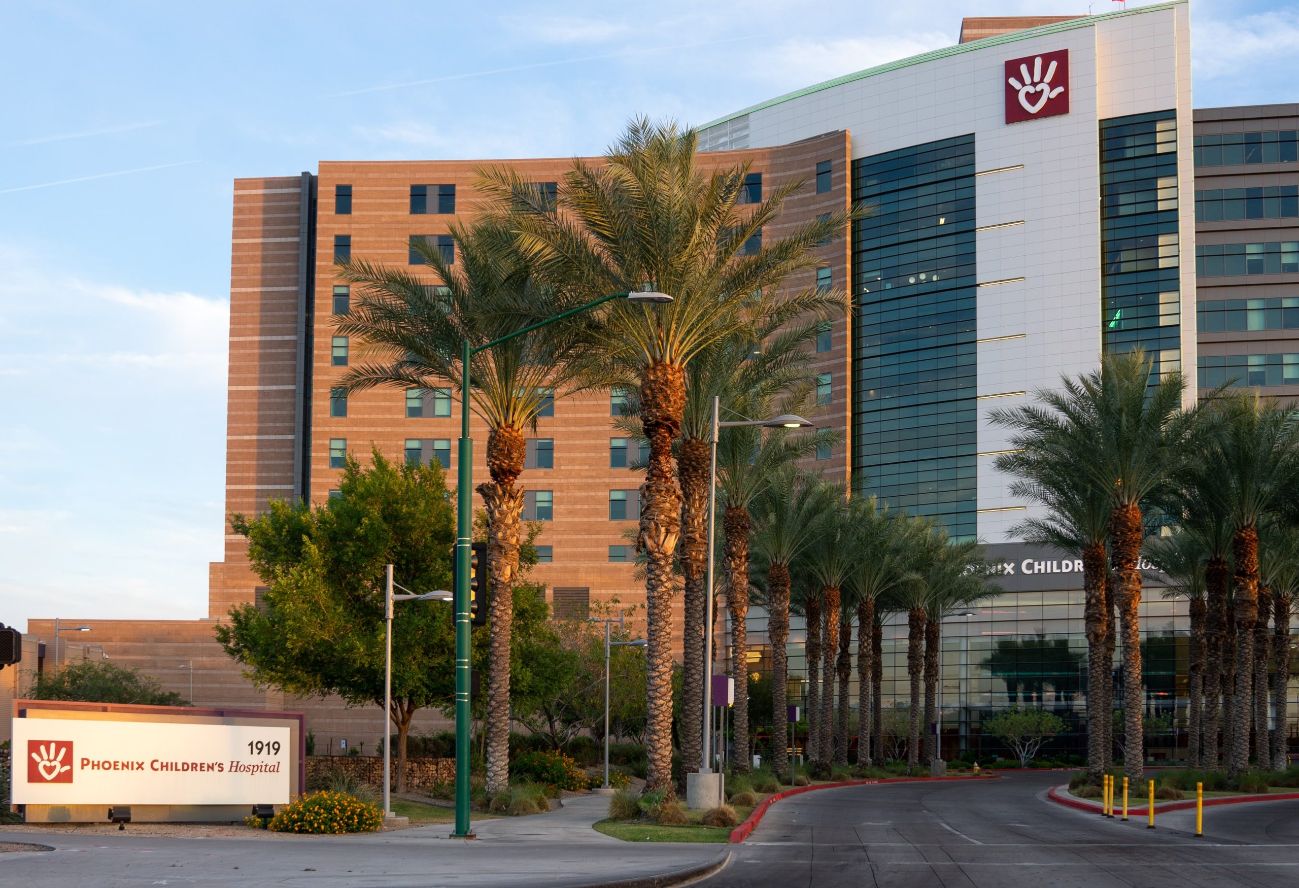 Children’s Hospital in Arizona Accepts Dispensary Donation